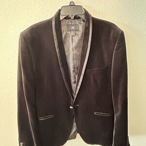 H&M Elegant Black Velvet Blazer